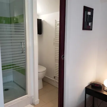 Logement Central, Calme, Proche Chateau Et Insead Fontainebleau Extérieur photo